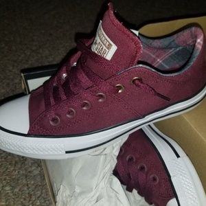 Converse Size 7 Worn Once!